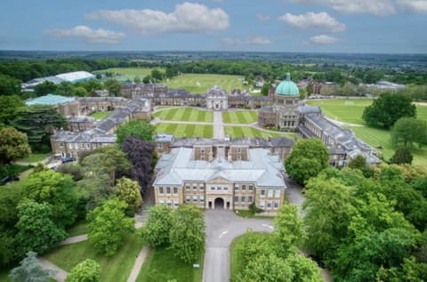 Haileybury School